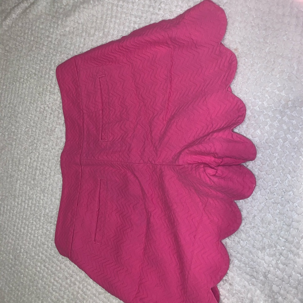 CROWN AMD IVY SHORTS!! - Picture 4 of 4